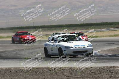 media/Jun-01-2024-CalClub SCCA (Sat) [[0aa0dc4a91]]/Group 3/Race/